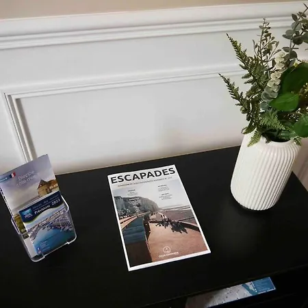 L'accostage アパート