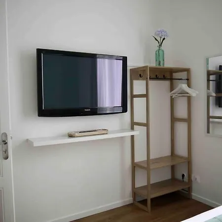 L'accostage アパート